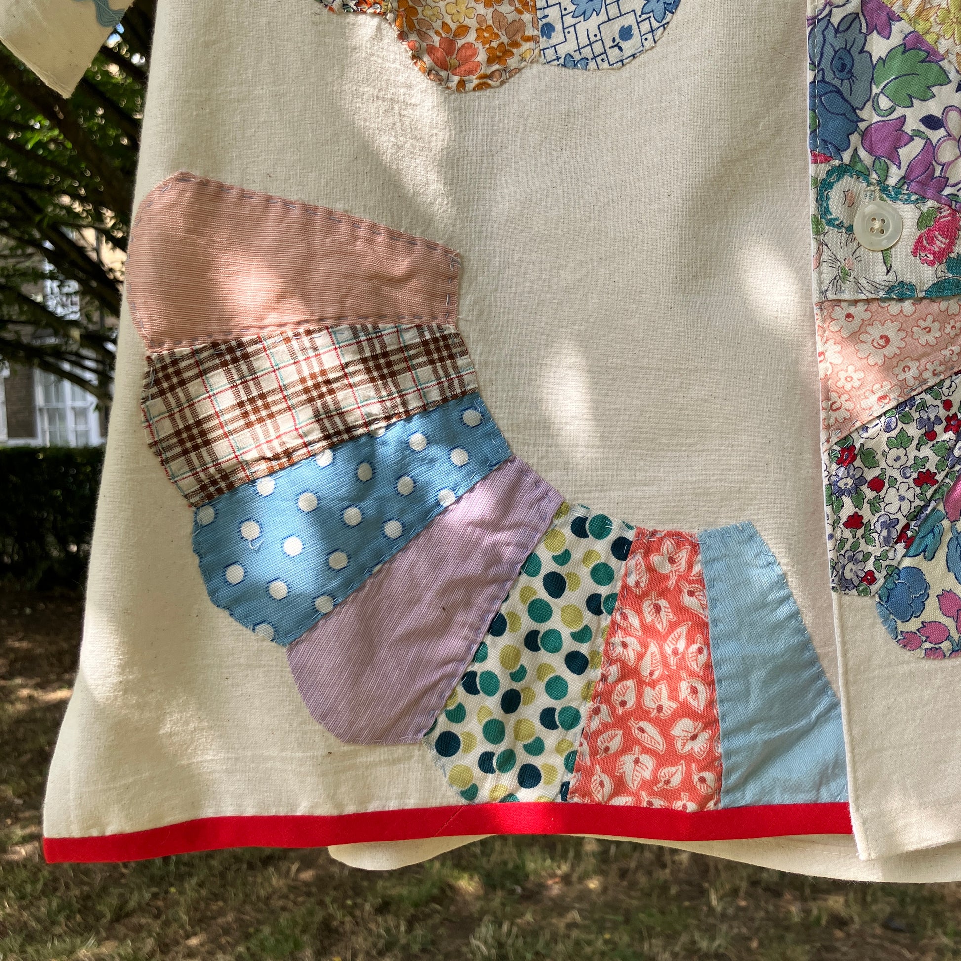 Calico shirt with appliqué vintage 1930s Dresden plate patchwork blocks