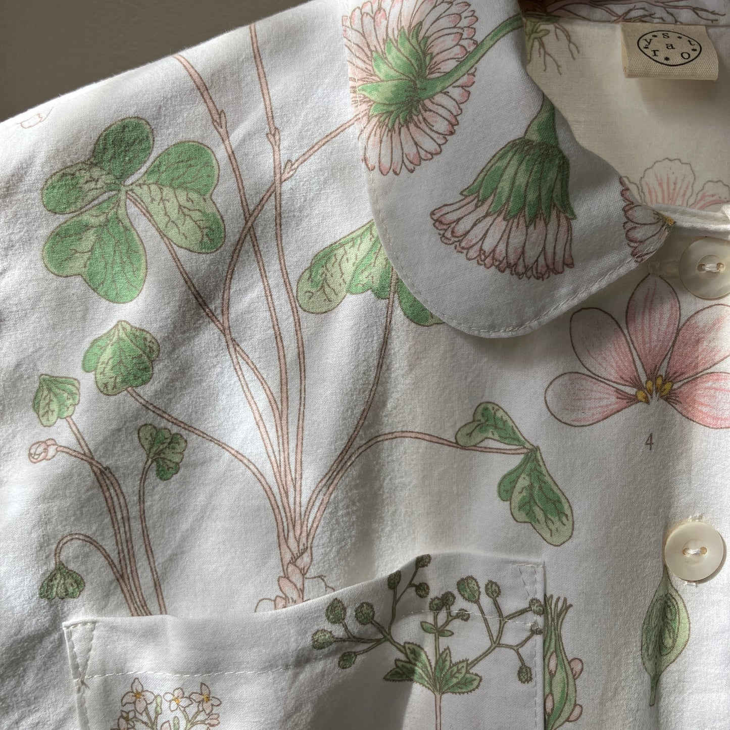 Botanical print boxy shirt