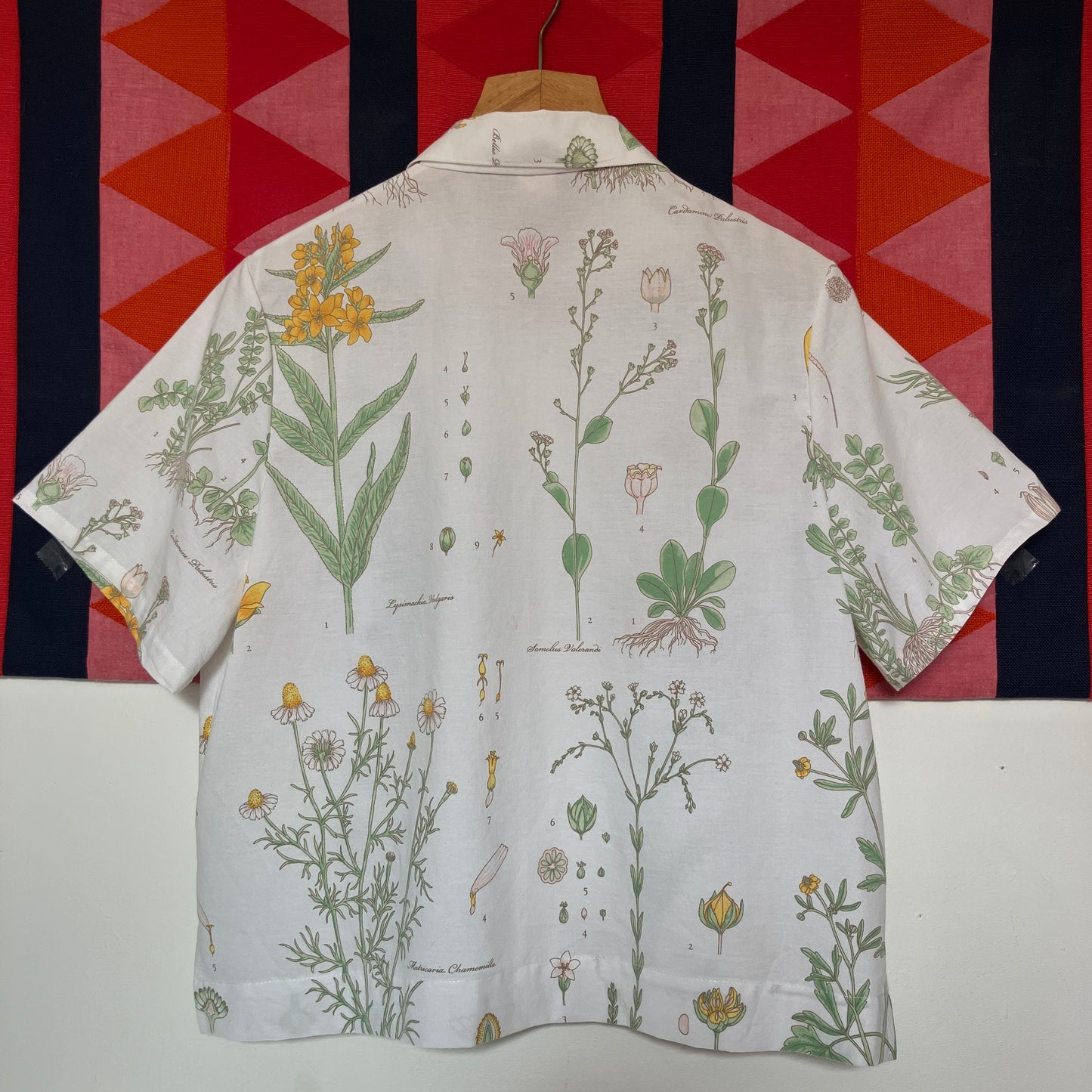 Boxy shirt made from botanical print recycled bedding