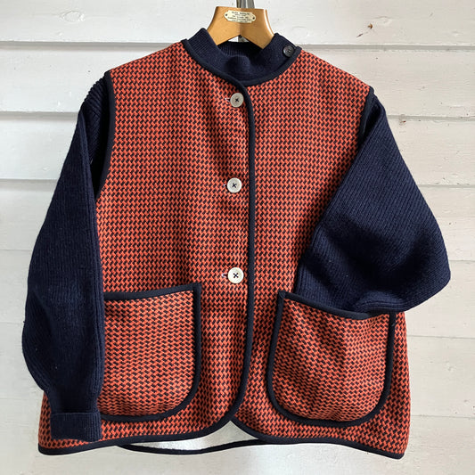 Button-front vest made from recycled wool fabric
