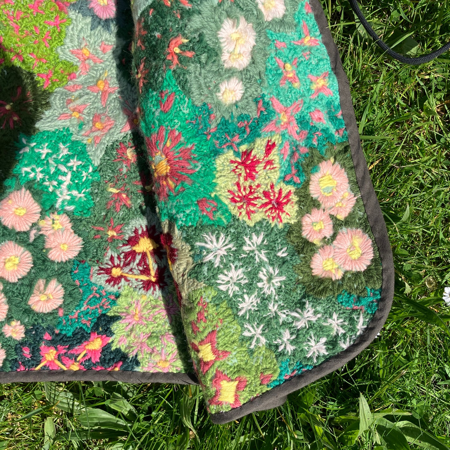 Floral embroidered tapestry vest