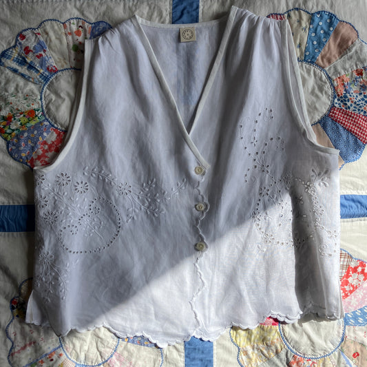 Gather-shoulder recycled tablecloth blouse
