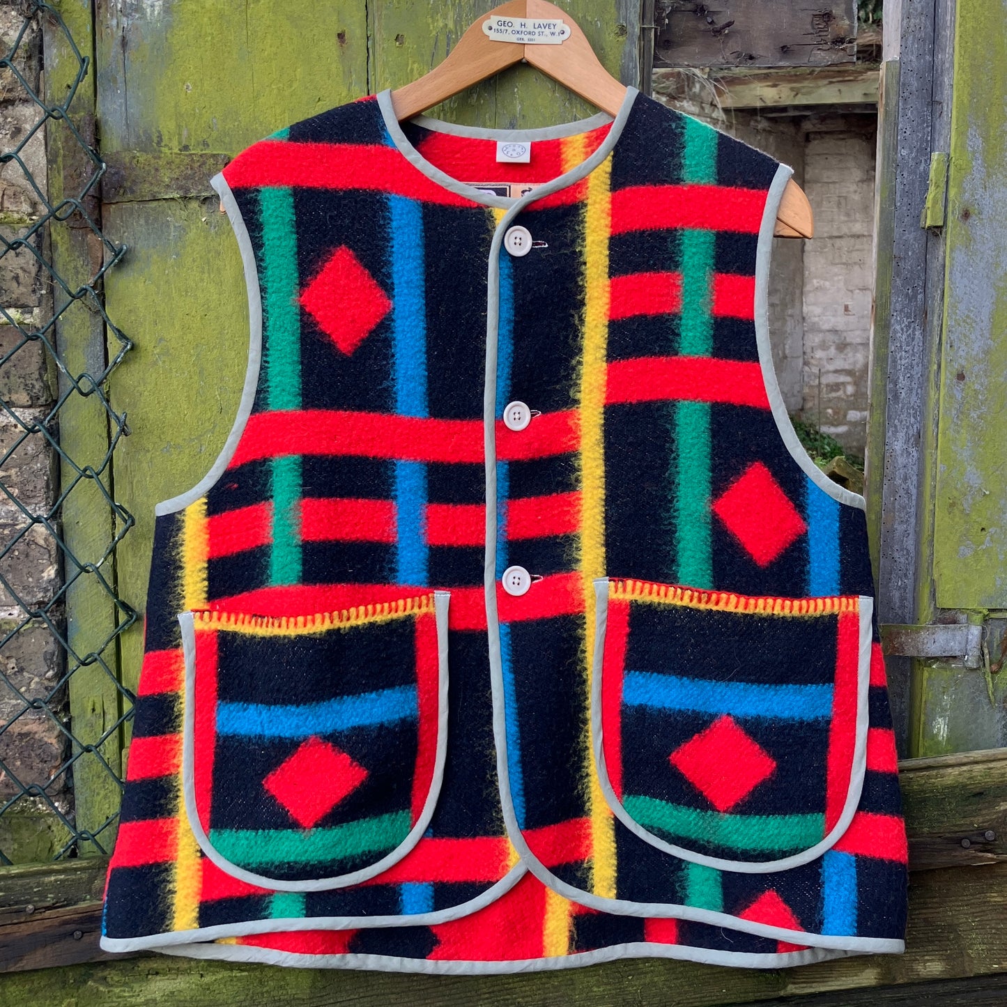 Rio recycled blanket vest