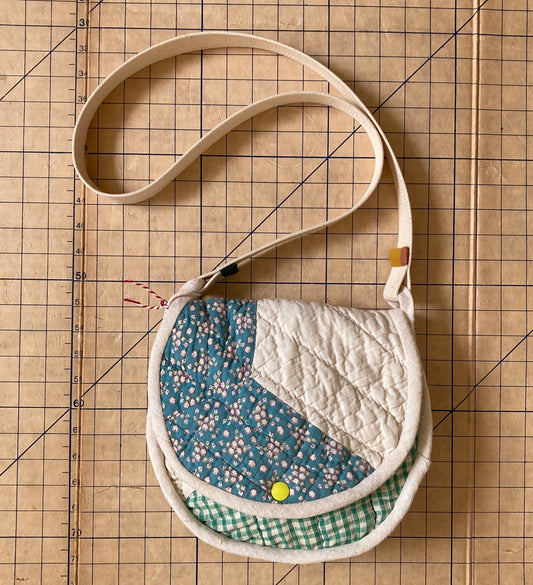 Handmade reclaimed antique patchwork quilt shoulder bag (yellow popper)